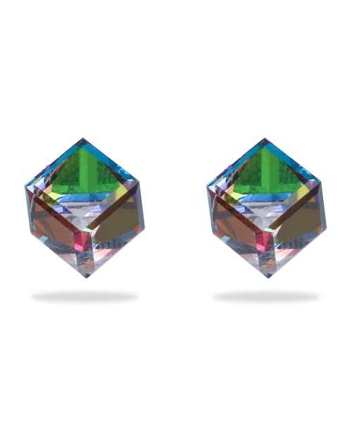 Lootkabazaar Korean Made Swarovski Stud Earring For Women (KHMSSJESS111805)